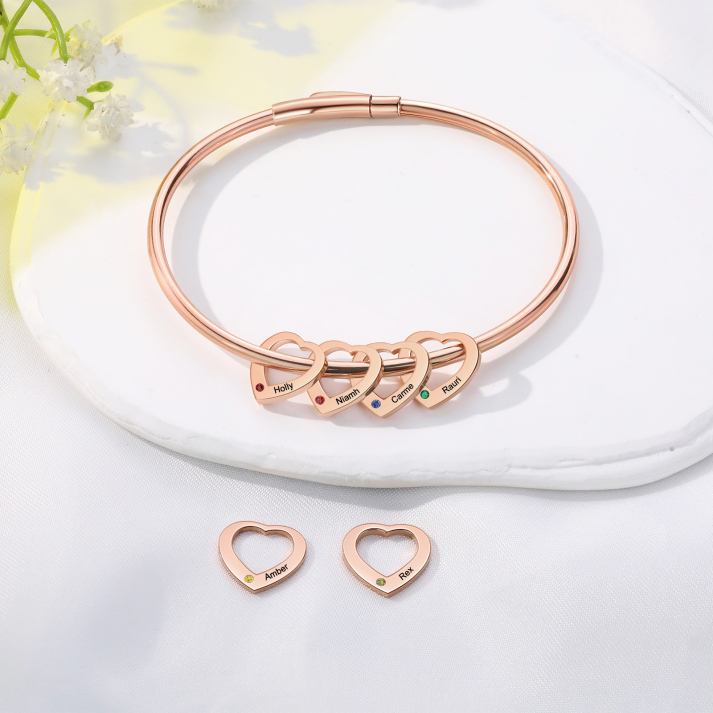 Pulseira Coração de Mãe Personalizável com nomes - Grave o nome da sua família