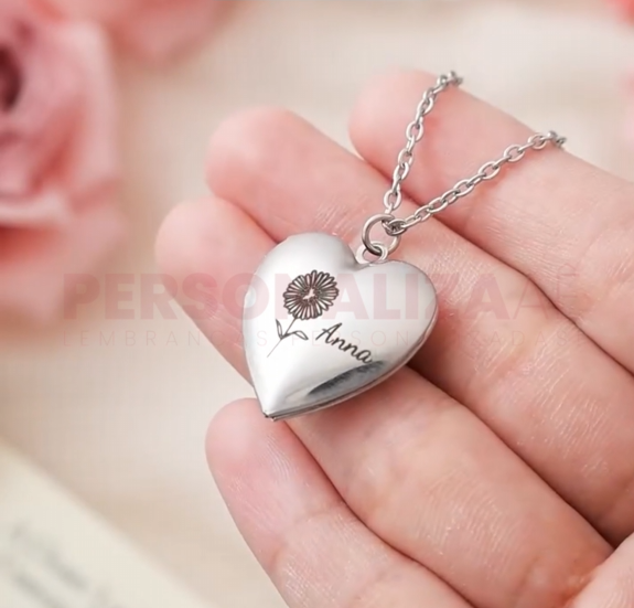 Colar lembrança de amor com nome e foto gravada Personalizável