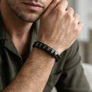 Bracelete Masculino Personalizável com nomes | Oferta Especial 50% OFF + Frete Grátis Somente Hoje!