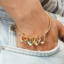 Pulseira Corações da Família – Grave os nomes de quem você ama 💖