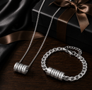 Conjunto Colar e Pulseira Meu Legado com nomes personalizados.