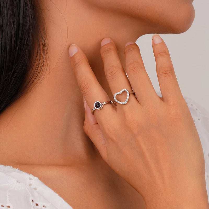 Anel Coração em Foco – Com Foto Projetável no Interior