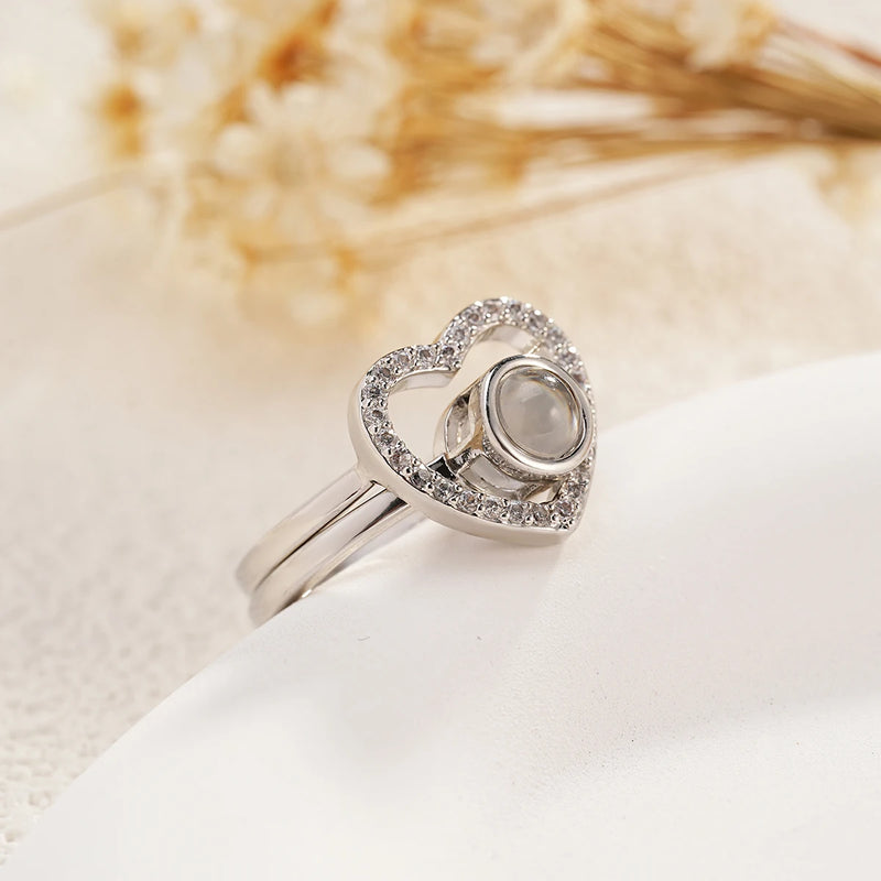 Anel Coração em Foco – Com Foto Projetável no Interior