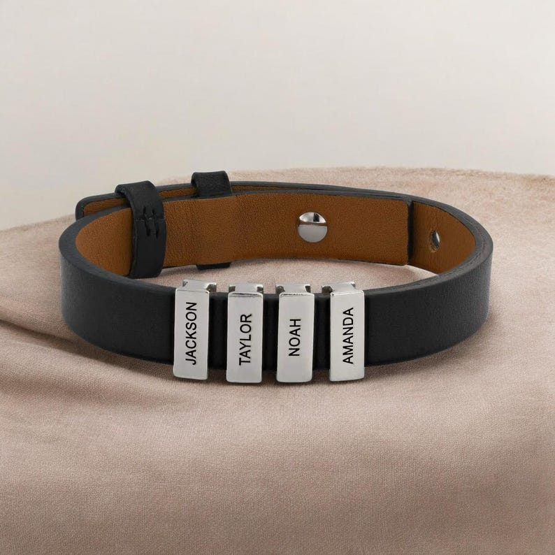 Pulseira Masculina Personalizável com nomes | Oferta Especial 50% OFF + Frete Grátis Somente Hoje!