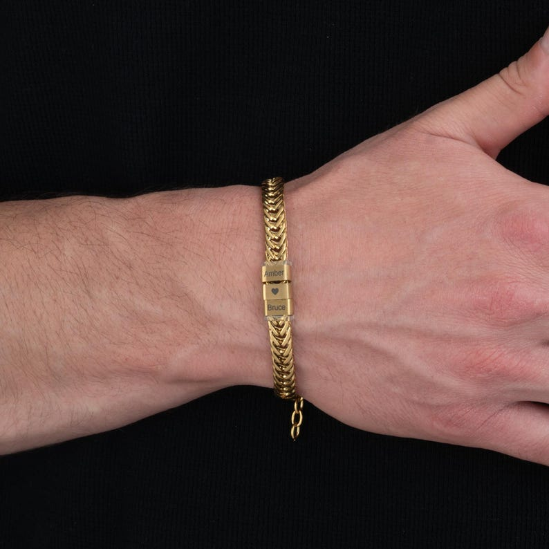 Pulseira  Masculina Personalizável com nomes - Gold Edition